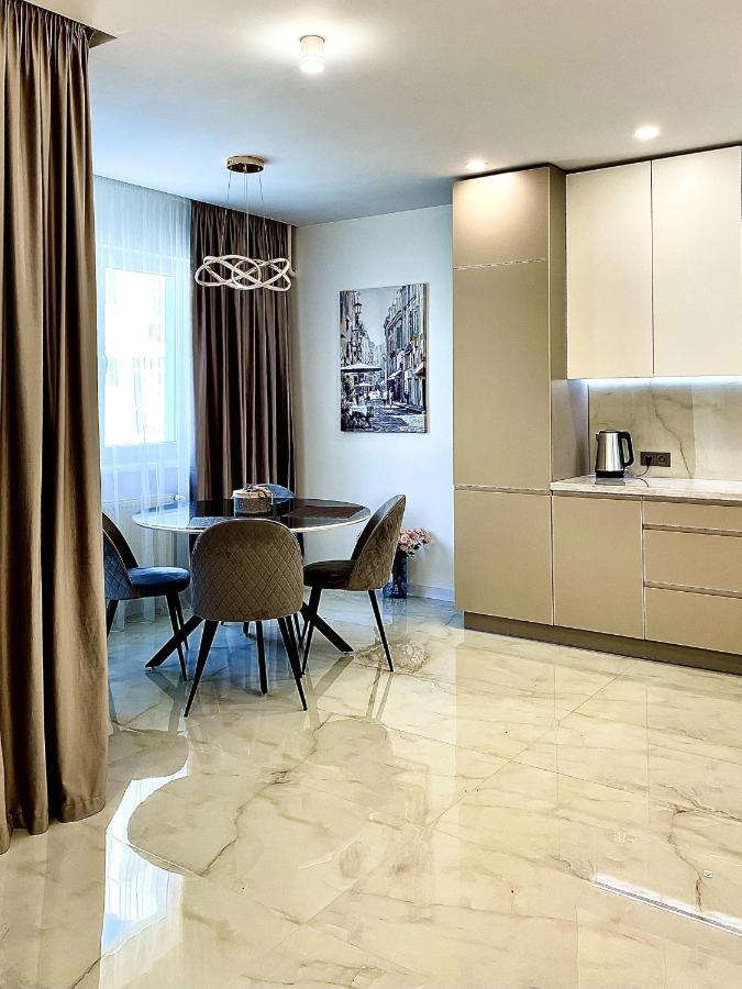 Жк Great Britain Apartment Lviv Exterior photo